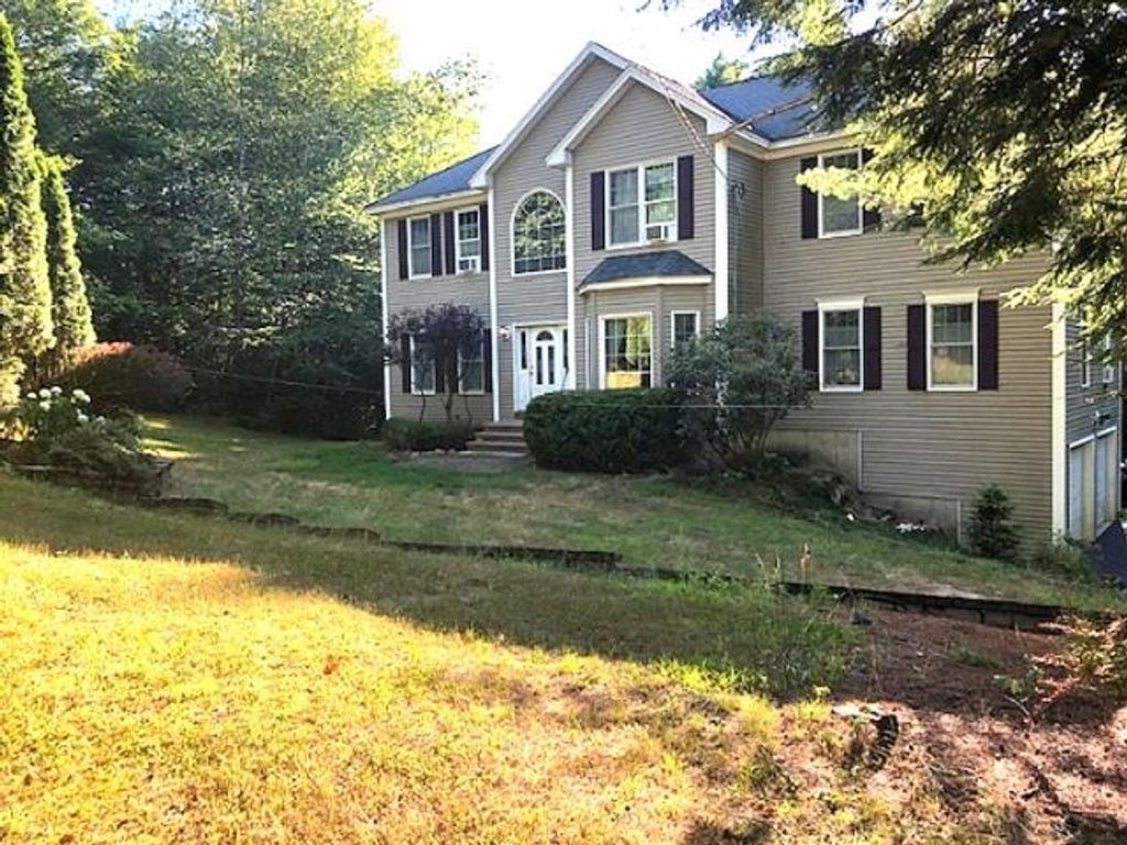 250 Grapevine Road, Dunbarton, NH 03045