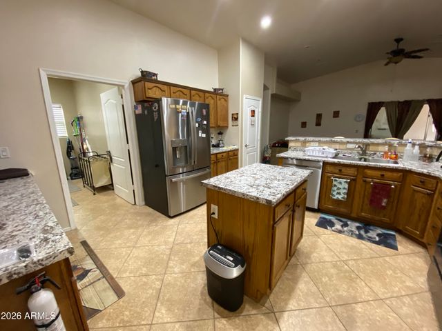 14796 S AVALON Road, Arizona City, AZ 85123