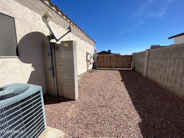 14796 S AVALON Road, Arizona City, AZ 85123