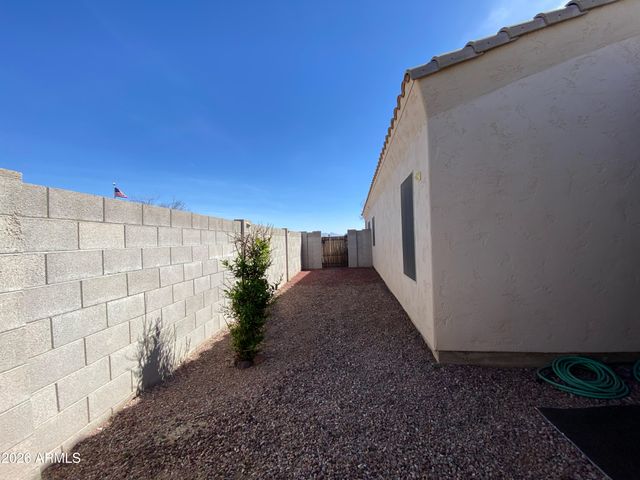 14796 S AVALON Road, Arizona City, AZ 85123