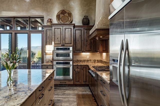 2955 Tesuque Overlook, Santa Fe, NM 87506