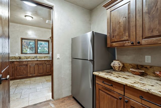 2955 Tesuque Overlook, Santa Fe, NM 87506