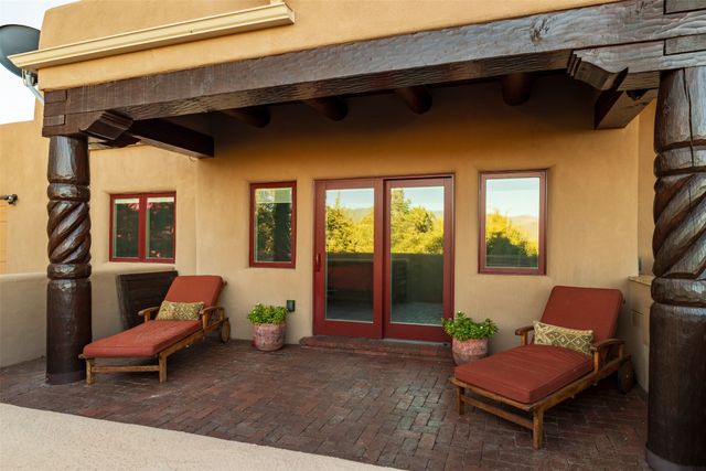 2955 Tesuque Overlook, Santa Fe, NM 87506