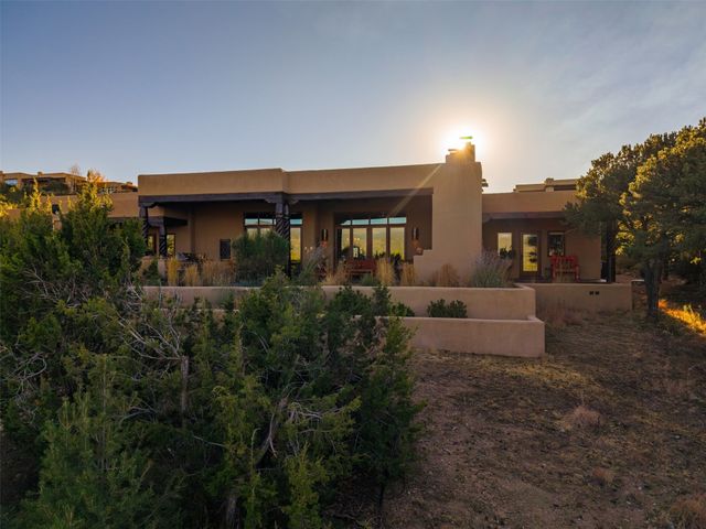 2955 Tesuque Overlook, Santa Fe, NM 87506