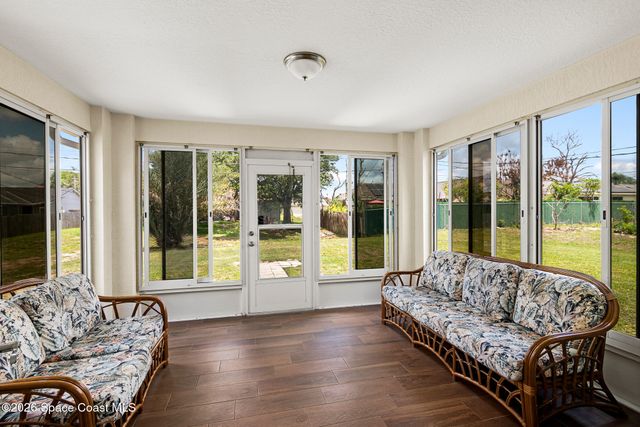 427 Davidson Street SE, Palm Bay, FL 32909