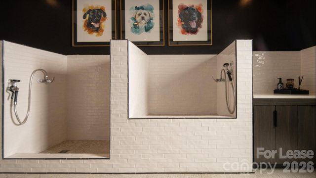 14020 Stream Way B09, Charlotte, NC 28277