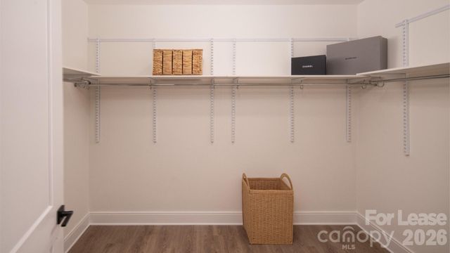 14020 Stream Way B09, Charlotte, NC 28277