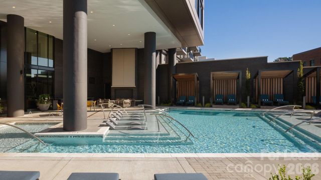 14020 Stream Way B09, Charlotte, NC 28277