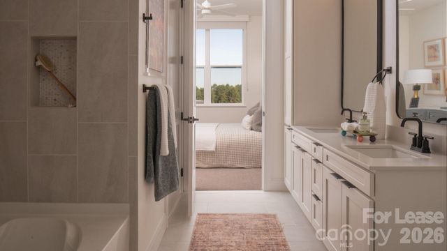 14020 Stream Way B09, Charlotte, NC 28277
