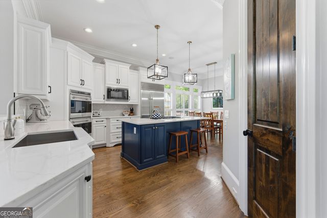 3887 Lindsey Road NE, Marietta, GA 30067