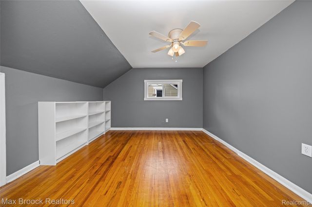 808 N Edgeworth Avenue, Royal Oak, MI 48067