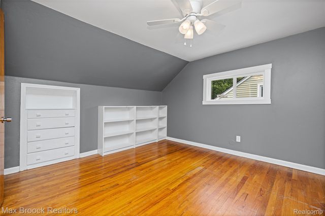 808 N Edgeworth Avenue, Royal Oak, MI 48067