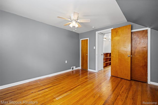 808 N Edgeworth Avenue, Royal Oak, MI 48067