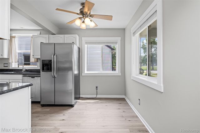 808 N Edgeworth Avenue, Royal Oak, MI 48067