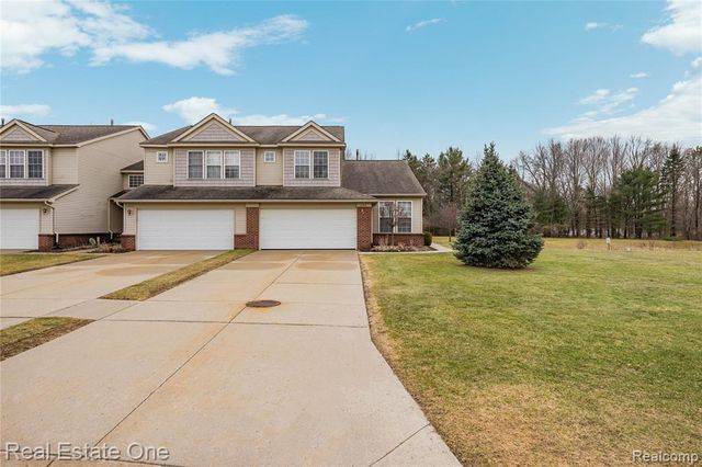 2283 Crystal Crossing Drive, Howell, MI 48843