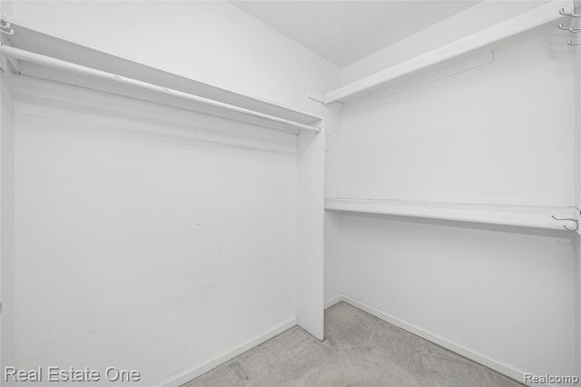 2283 Crystal Crossing Drive, Howell, MI 48843