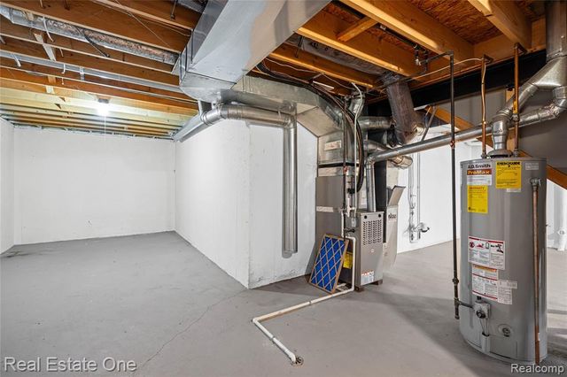 2283 Crystal Crossing Drive, Howell, MI 48843