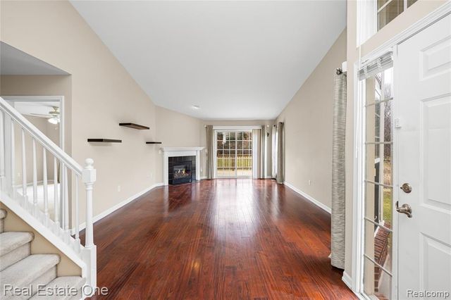 2283 Crystal Crossing Drive, Howell, MI 48843