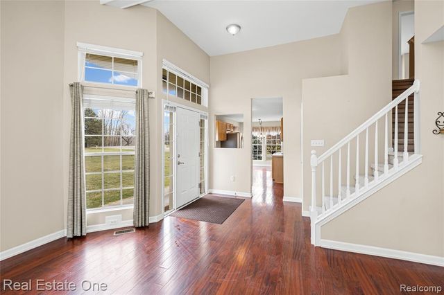 2283 Crystal Crossing Drive, Howell, MI 48843