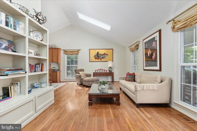6765 BLANCHE DR, Lorton, VA 22079