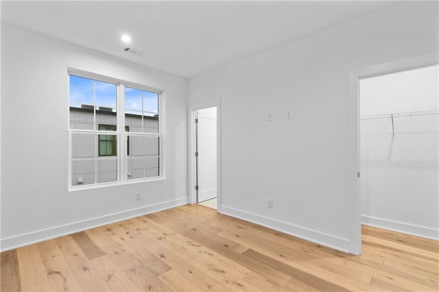 201 New Street 1204, Decatur, GA 30030