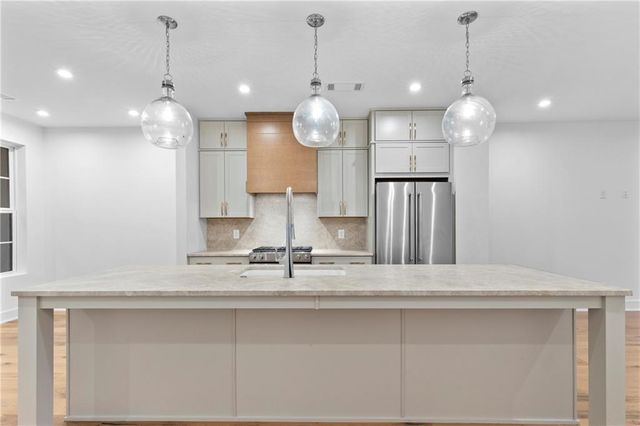 201 New Street 1204, Decatur, GA 30030