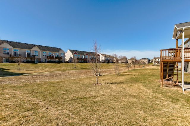 172 Bridgewood Drive, West Des Moines, IA 50266