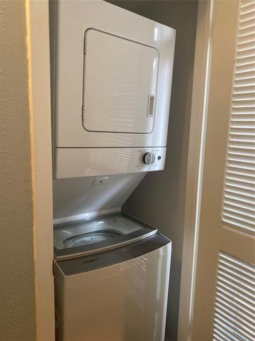 6202 Skyline Drive 3, Houston, TX 77057