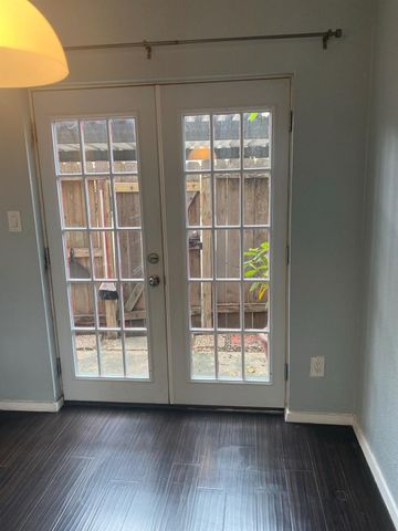 6202 Skyline Drive 3, Houston, TX 77057