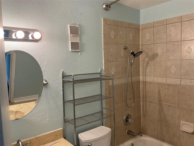 6202 Skyline Drive 3, Houston, TX 77057