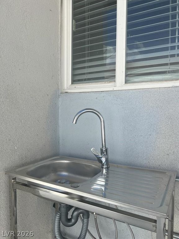 Image 28 of property listing at 1600 Eaton Drive, Las Vegas, NV 89102