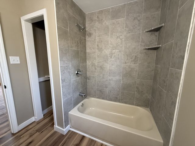 32 Jenkins Dr, Fayetteville, TN 37334