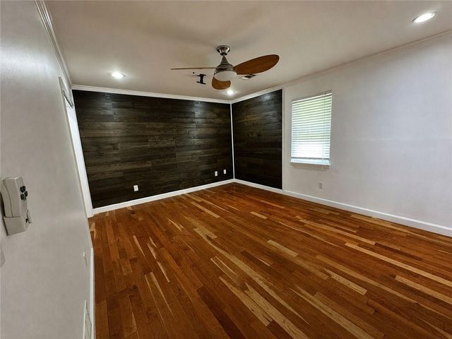 3305 Newcastle Way, Snellville, GA 30039