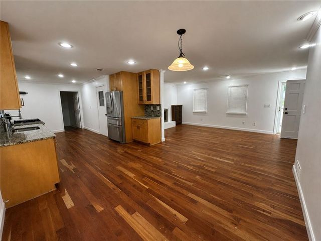 3305 Newcastle Way, Snellville, GA 30039