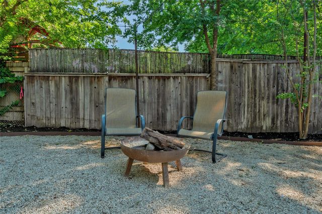 1507 Drake Ave A, Austin, TX 78704