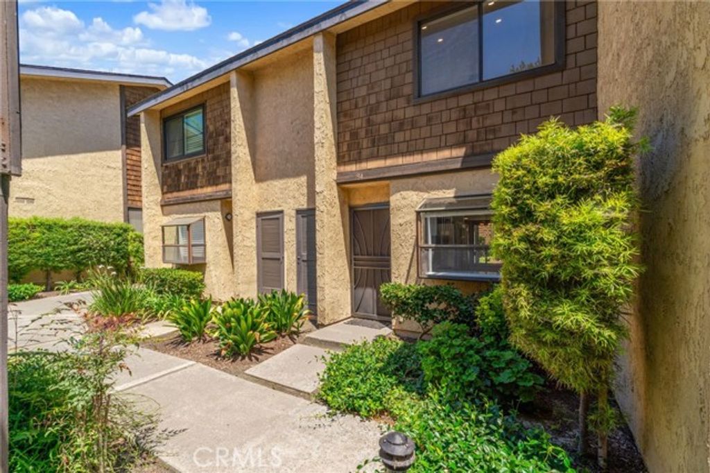 12750 Centralia Street 94, Lakewood, CA 90715