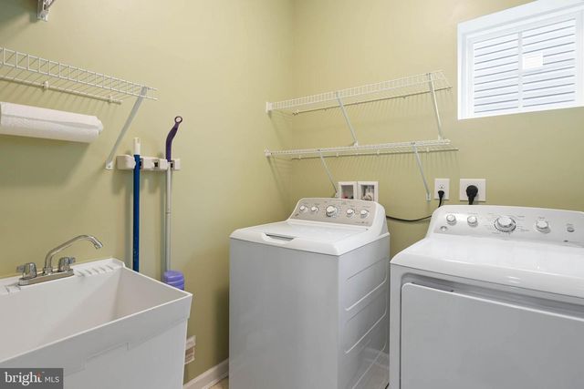 33 WATERSIDE DR, Bridgeville, DE 19933