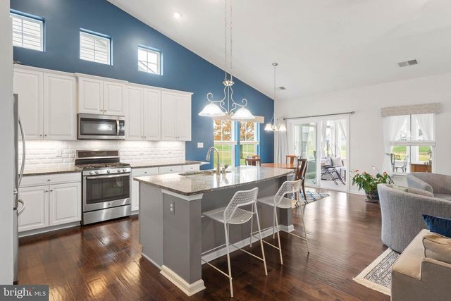 33 WATERSIDE DR, Bridgeville, DE 19933