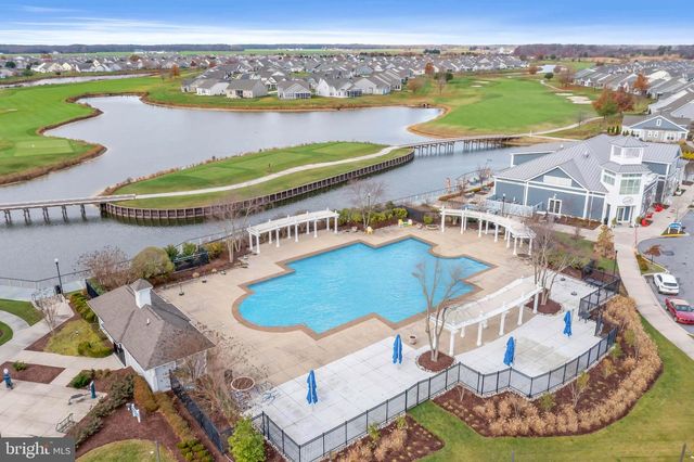 33 WATERSIDE DR, Bridgeville, DE 19933