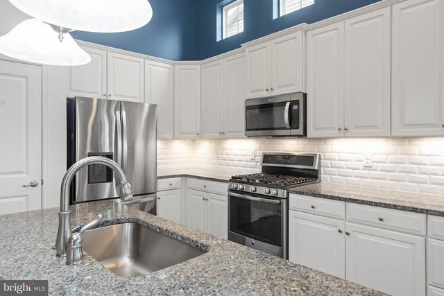 33 WATERSIDE DR, Bridgeville, DE 19933