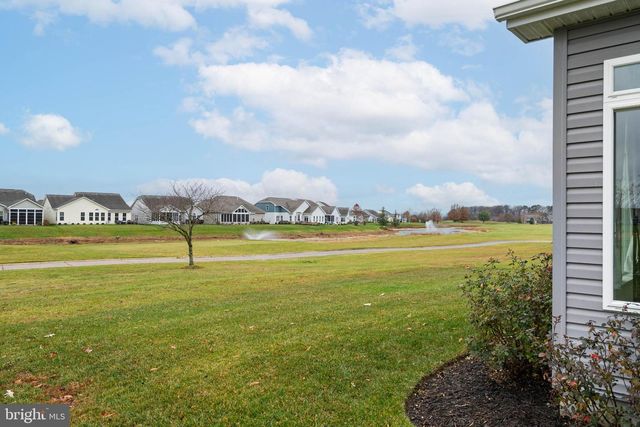 33 WATERSIDE DR, Bridgeville, DE 19933