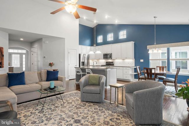 33 WATERSIDE DR, Bridgeville, DE 19933