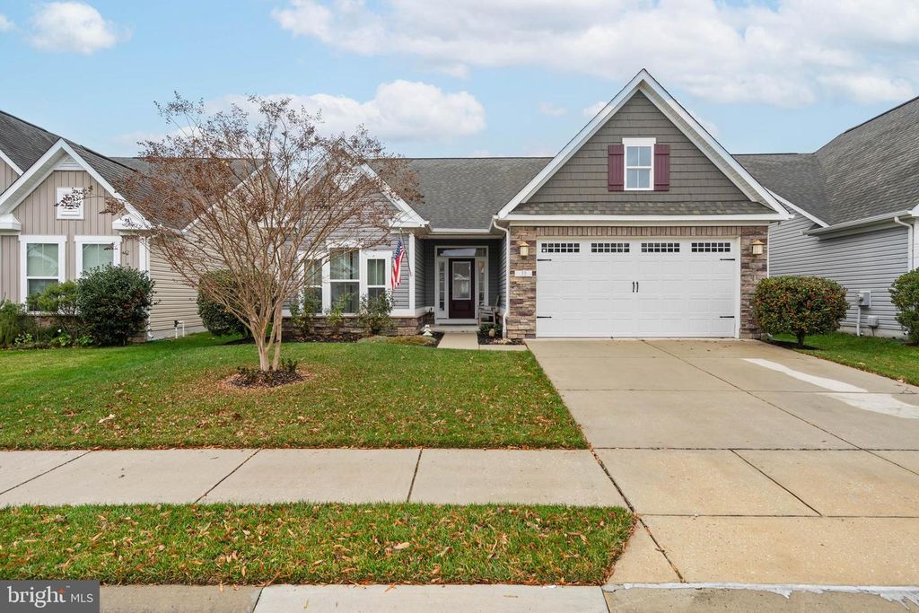 33 WATERSIDE DR, Bridgeville, DE 19933