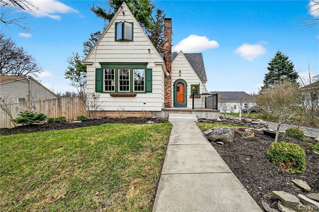 6029 East Seneca, Dewitt, NY 13078