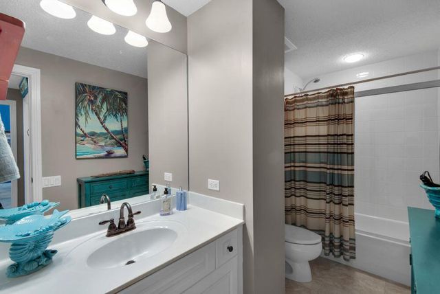 8501 Gulf Boulevard W-15E, Navarre, FL 32566