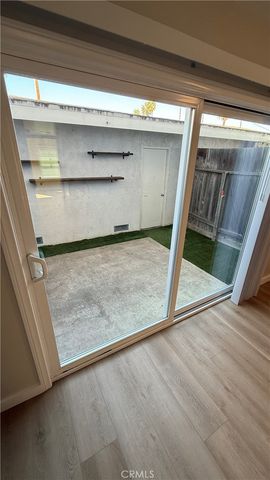 2445 Elden, Costa Mesa, CA 92627