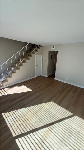 2445 Elden, Costa Mesa, CA 92627