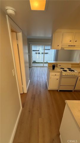 2445 Elden, Costa Mesa, CA 92627