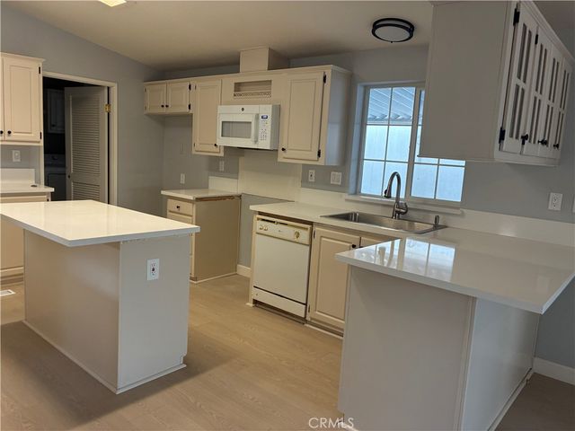 19127 Pioneer 73, Artesia, CA 90701