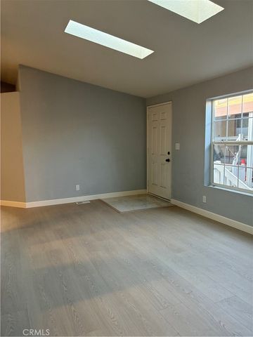 19127 Pioneer 73, Artesia, CA 90701